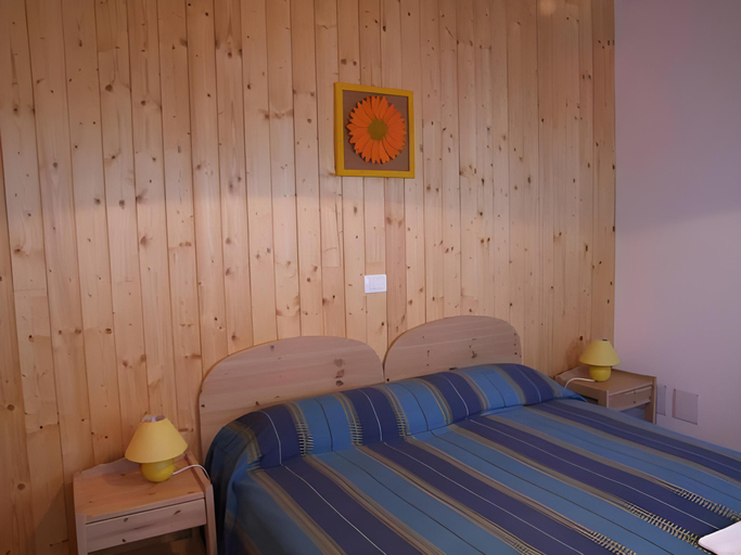 Bedroom 12