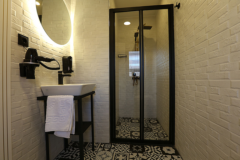 Bathroom 3, カミルベイ スイート ホテル(Kamil Bey Suites), Beyoğlu