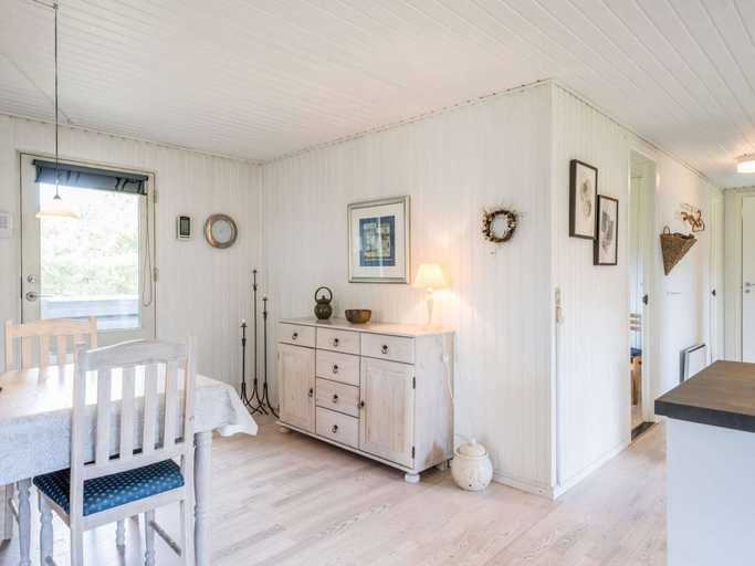 Others 4, Holiday Home in Nørre Nebel, Varde