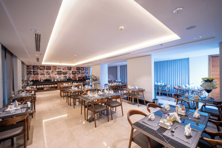 Food & Drinks 2, Charli Hotel Jeddah, Jeddah