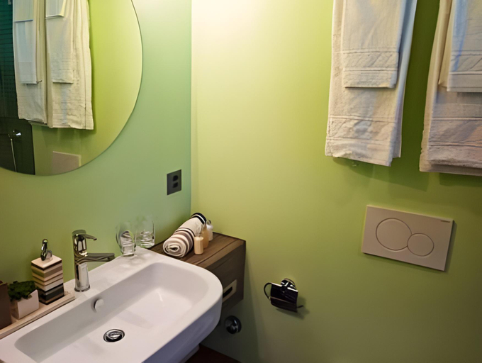 Bathroom 8