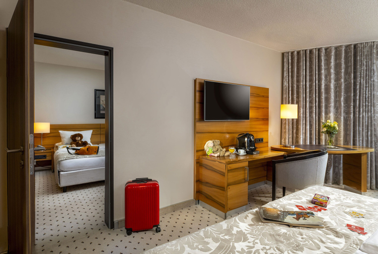 Bedroom 13