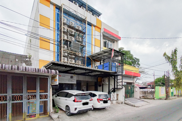 Exterior & Views 2, RedDoorz @ Rejoss Lux Medan, Medan