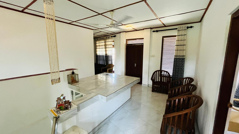Others 4, Samagi Inn, Weligama