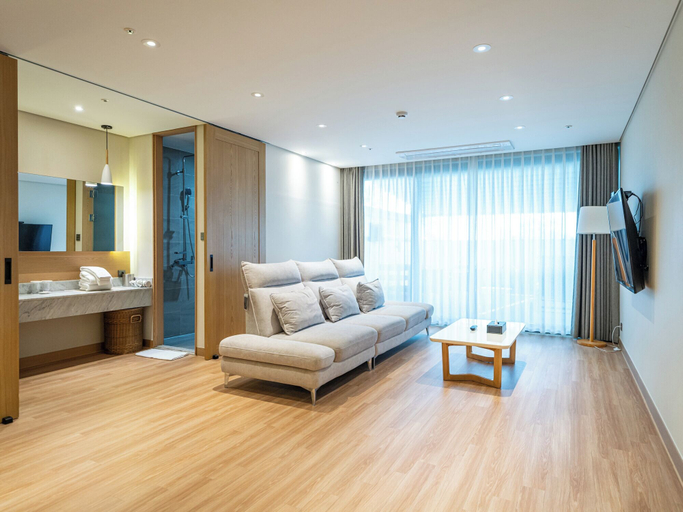 Bedroom 2, Hotel & Pool Villa Attirance, Seogwipo