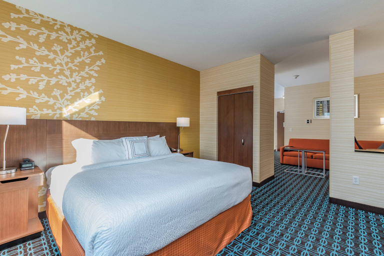 Bedroom 4, Fairfield Inn & Suites Elkhart, Elkhart