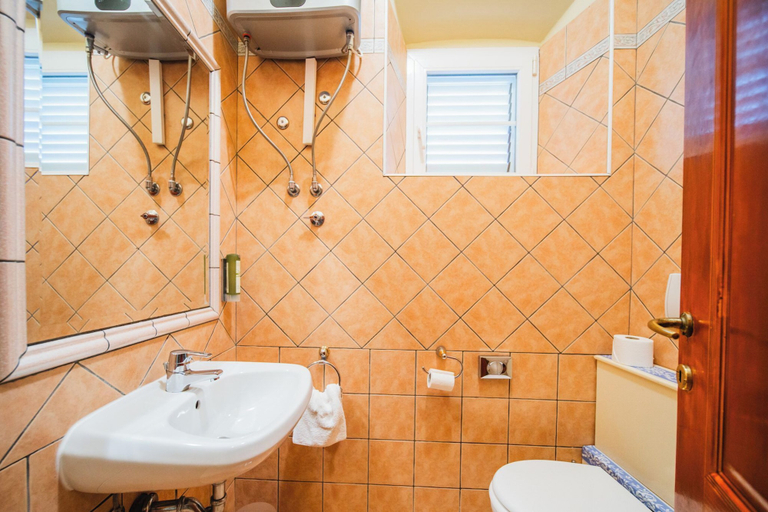 Bathroom 4, Garden Oasis Pool Villa, Konavle