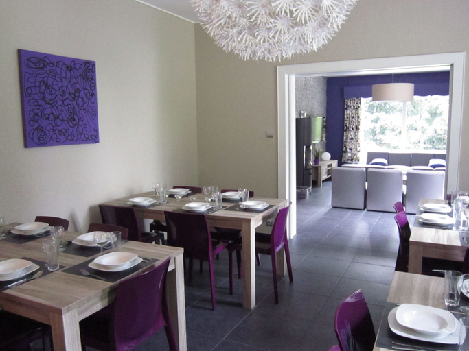 Food & Drinks 5, Luxurious countryside holiday home with pool, Liège