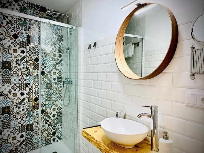 Bathroom, Apartamentos Villas Romanas, Badajoz
