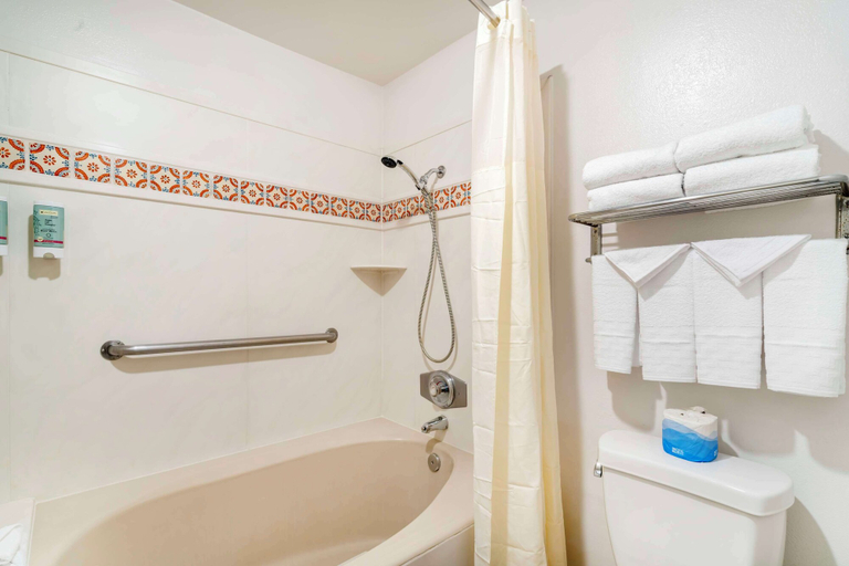Bathroom 4, Best Western Casa Grande Inn, San Luis Obispo