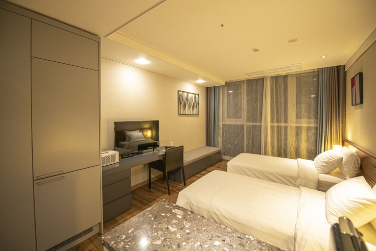 Bedroom 3, J-One Hotel, Cheongwon