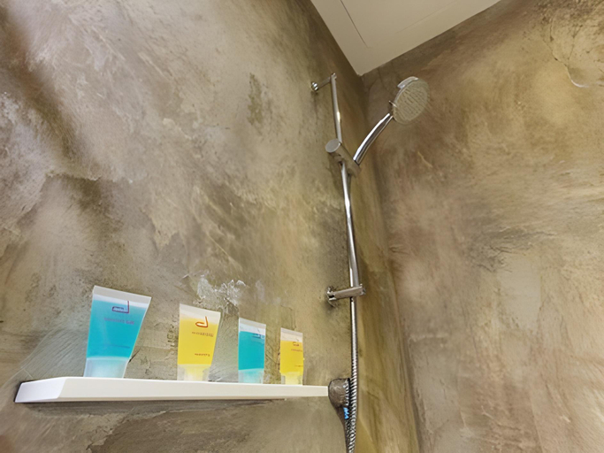 Bathroom 6