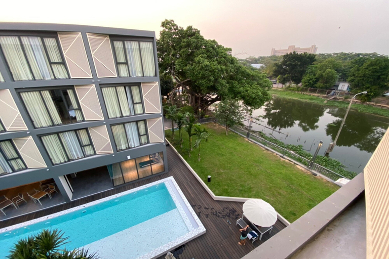 Swimming Pool 10