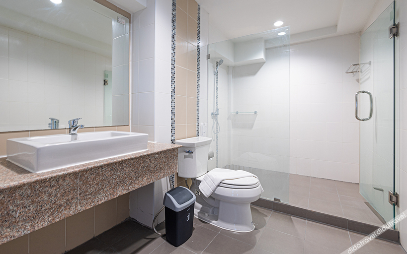 Bathroom 4, B2 Lampang Boutique & Budget Hotel, Muang Lampang