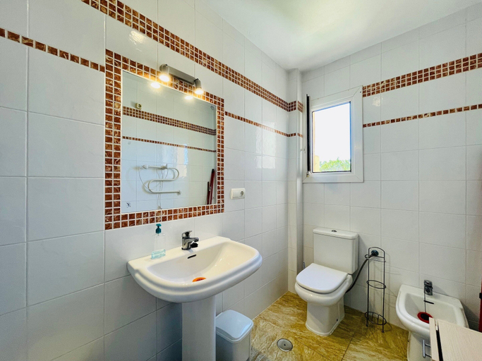Bathroom 4, Belvilla by OYO Pueblo Italia, Almería