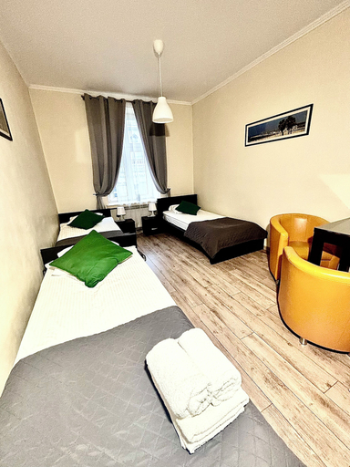 Bedroom 10