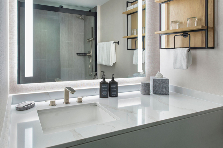 Bathroom 9