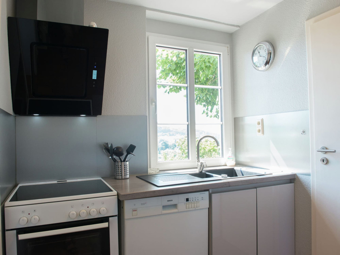 Others 5, Alluring Holiday Home in Malmedy With Sauna, Liège
