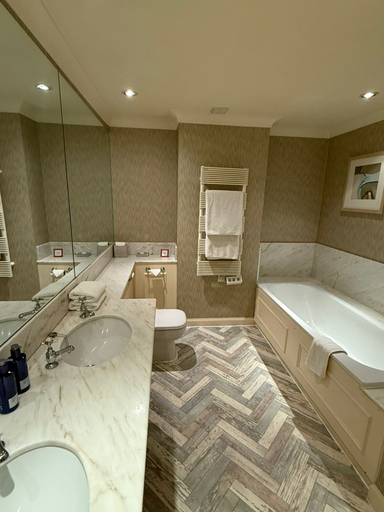 Bathroom 4, The Airds Hotel & Restaurant, Argyll and Bute
