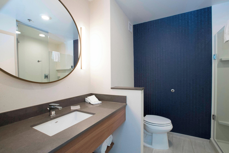 Bathroom 7