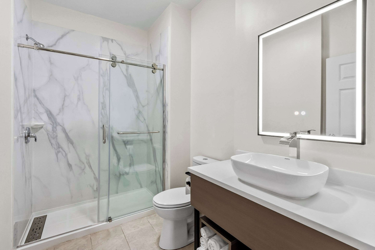 Bathroom 4, MainStay Suites Columbia Harbison, Richland