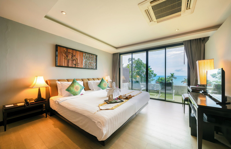 Bedroom 24