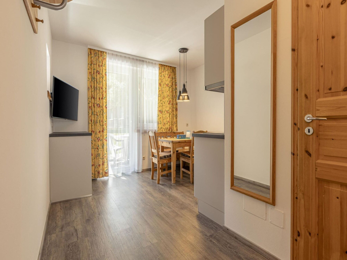 Dining 4, Apartment With Terrace, Murau