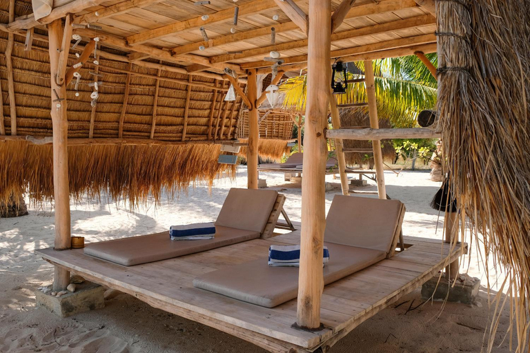 Others 2, Le Pirate Island - Adults Only, West Manggarai