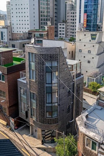 The Phase Boutique Hotel, Jung