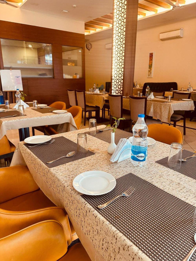 Food & Drinks 3, Fortune Hills, Palakkad