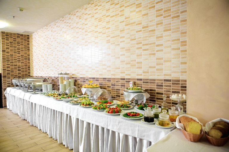 Food & Drinks 4, 7 Days City Hotel, Dnipropetrovs'ka