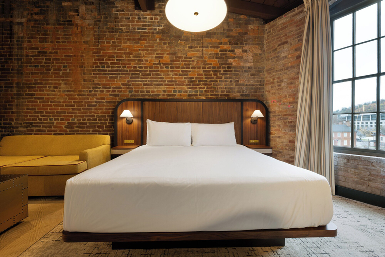 Bedroom 4, The Delegate, Franklin