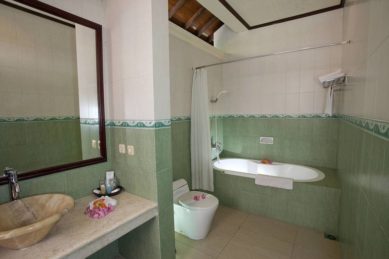 Bathroom, Puri Saron Hotel Senggigi Beach, Lombok