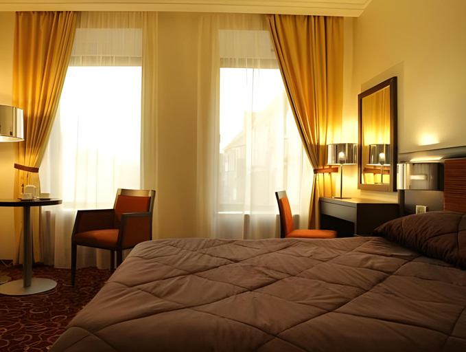 Bedroom 2, Menorah, Dnipropetrovs'ka
