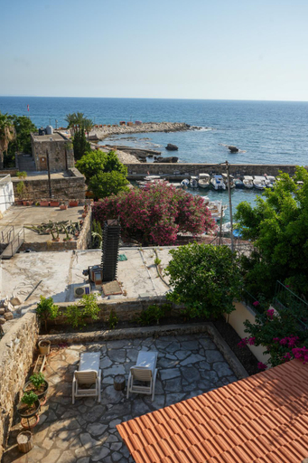 Others 3, Casa del Porto Byblos, Jubail
