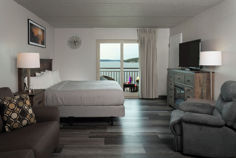 Bedroom 3, Harbor Shores on Lake Geneva, Walworth