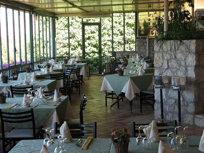 Food & Drinks 5, Hotel Baglio Santacroce, Trapani