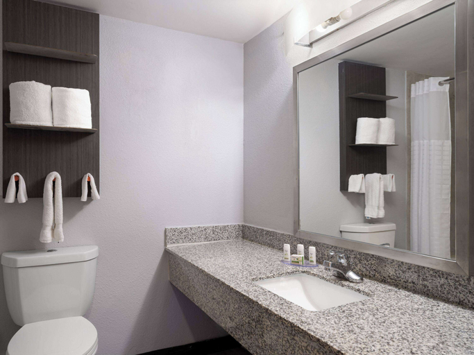 Bathroom 4, Baymont by Wyndham Indianapolis East, Indianapolis