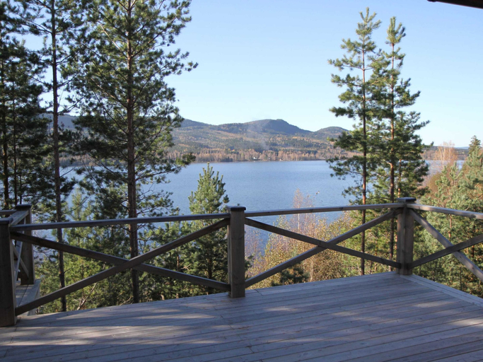 Others 5, Ski, Sauna, and Scandinavian Serenity Chalet, Torsby