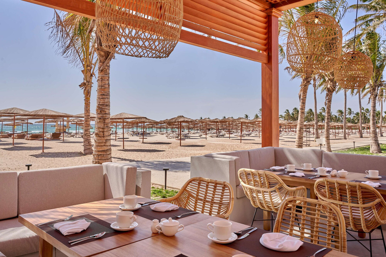 Food & Drinks 5, The Club by Fanar, Taqah