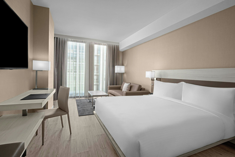 Bedroom 2, AC Hotel by Marriott Washington DC Capitol Hill Navy Yard, Washington D.C.