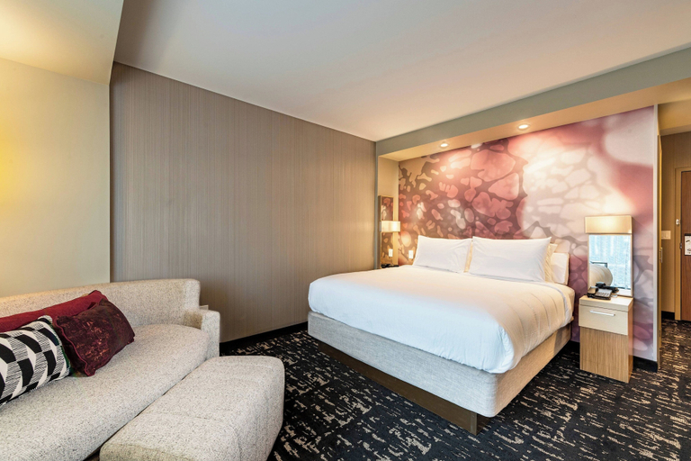 Bedroom 4, Courtyard by Marriott Winston - Salem Downtown, Forsyth