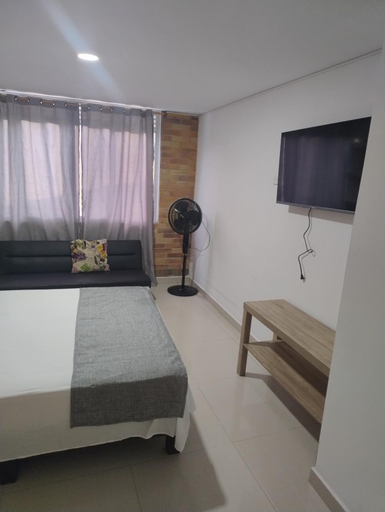 Bedroom 2, EDIFICIO Niza80 IBAGUE, ACCESO DIGITAL CERCA PARQUE DEPORTIVO o coliseo, diag Cai del exito, Ibagué