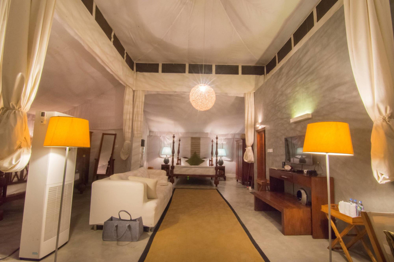Bedroom 2, The Elephant Stables, K.F.G. & G. Korale
