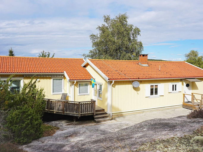 Exterior 3, 4 Star Holiday Home in Stromstad, Strömstad