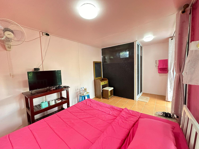 Bedroom 6