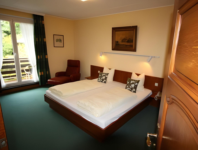 Bedroom 8