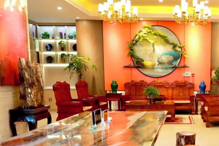 Others 5, Building a Grand Hotel, Baiyin