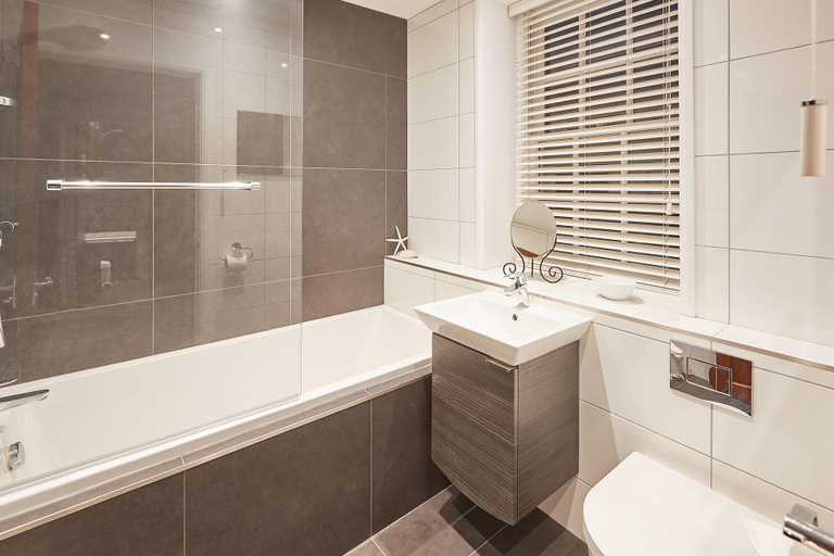 Bathroom 3, Cobble Cottage, North Yorkshire