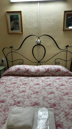 Others 4, Albergo Fiorita, Genova